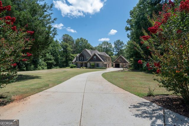 155 Chantilly Lane, Fayetteville, GA 30215