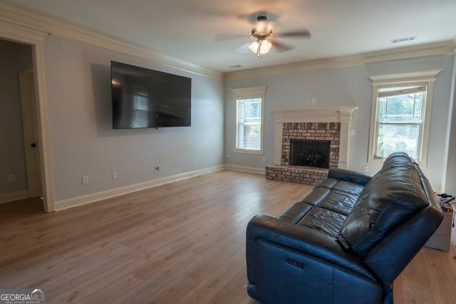 155 Chantilly Lane, Fayetteville, GA 30215