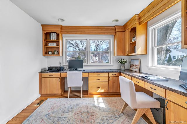 15 Brookside Lane, Harrison, NY 10528