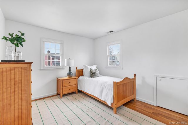 15 Brookside Lane, Harrison, NY 10528