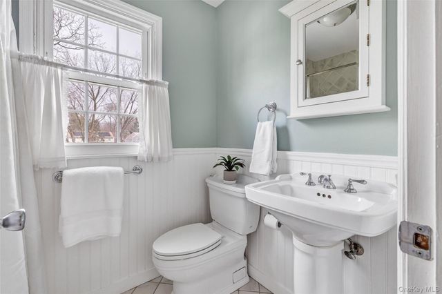 15 Brookside Lane, Harrison, NY 10528