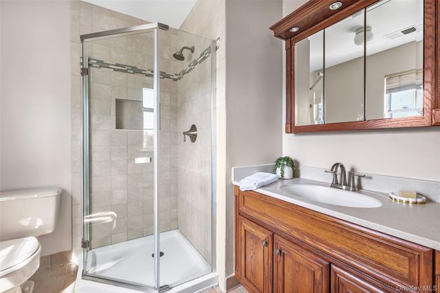 15 Brookside Lane, Harrison, NY 10528