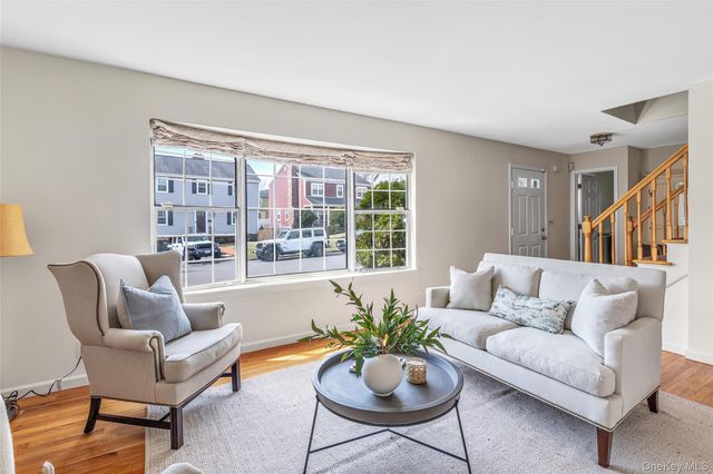 15 Brookside Lane, Harrison, NY 10528