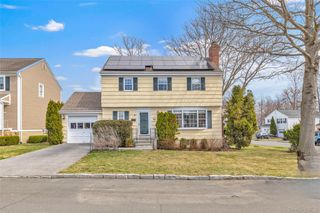 15 Brookside Lane, Harrison, NY 10528