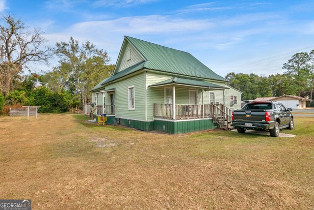 1702 Albany Avenue, Waycross, GA 31503