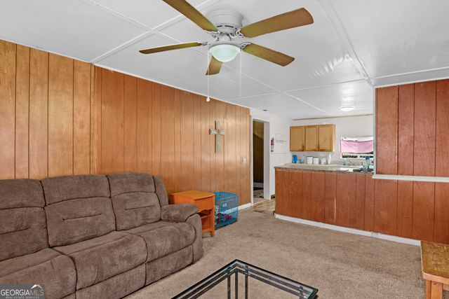 1702 Albany Avenue, Waycross, GA 31503