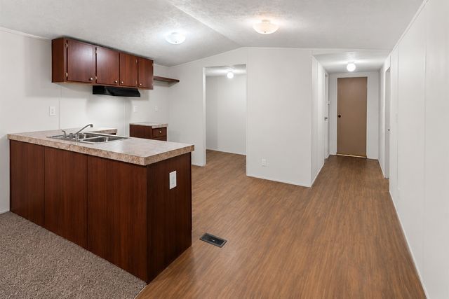 210 Ben Lacy Drive, Gun Barrel City, TX 75156