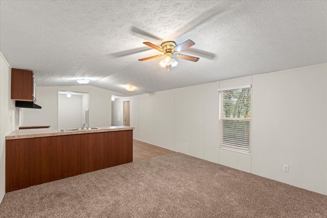 210 Ben Lacy Drive, Gun Barrel City, TX 75156