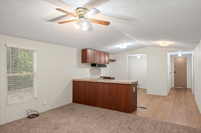 210 Ben Lacy Drive, Gun Barrel City, TX 75156