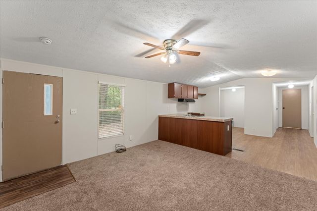 210 Ben Lacy Drive, Gun Barrel City, TX 75156