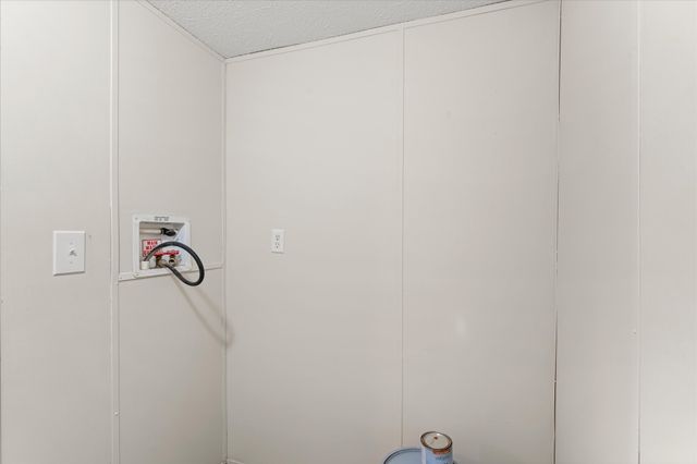 210 Ben Lacy Drive, Gun Barrel City, TX 75156