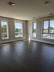 3193 Washington St. 407, Boston, MA 02130