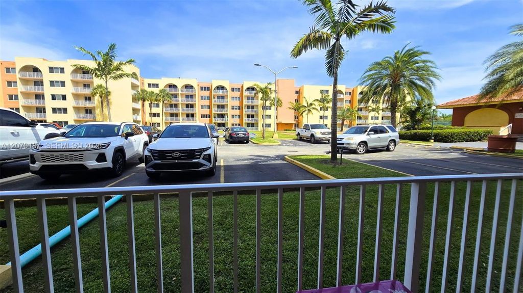 6990 NW 186th Street 4-111, Hialeah, FL 33015