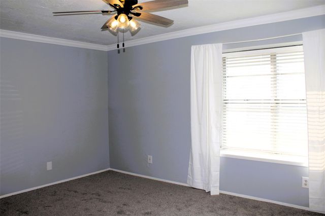 1217 Brookhollow Drive, Deer Park, TX 77536