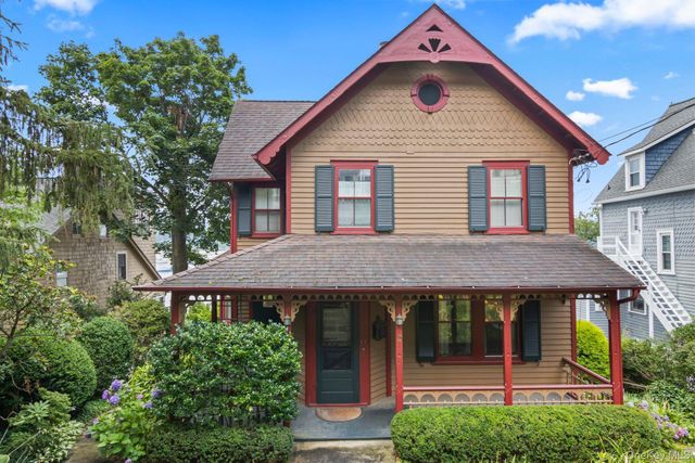 131 Bayview Avenue, Northport, NY 11768