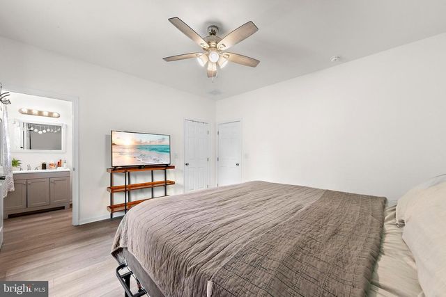 413 S GREEN STREET, Tuckerton, NJ 08087