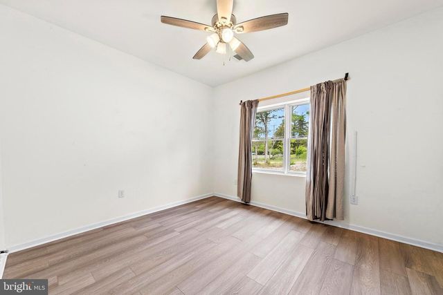 413 S GREEN STREET, Tuckerton, NJ 08087
