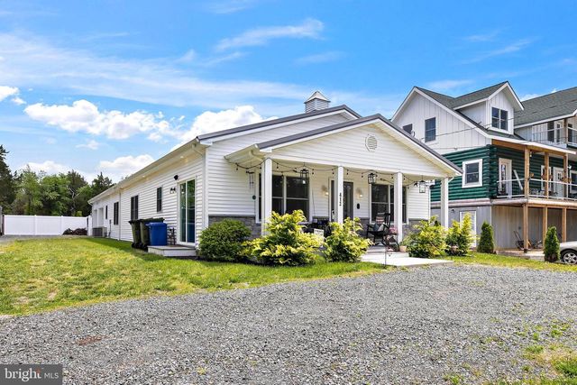 413 S GREEN STREET, Tuckerton, NJ 08087