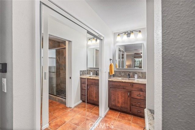 7082 Hites Cove Road, Mariposa, CA 95338