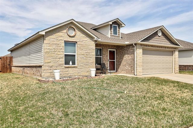 1836 Jack Rabbit Lane, El Reno, OK 73036