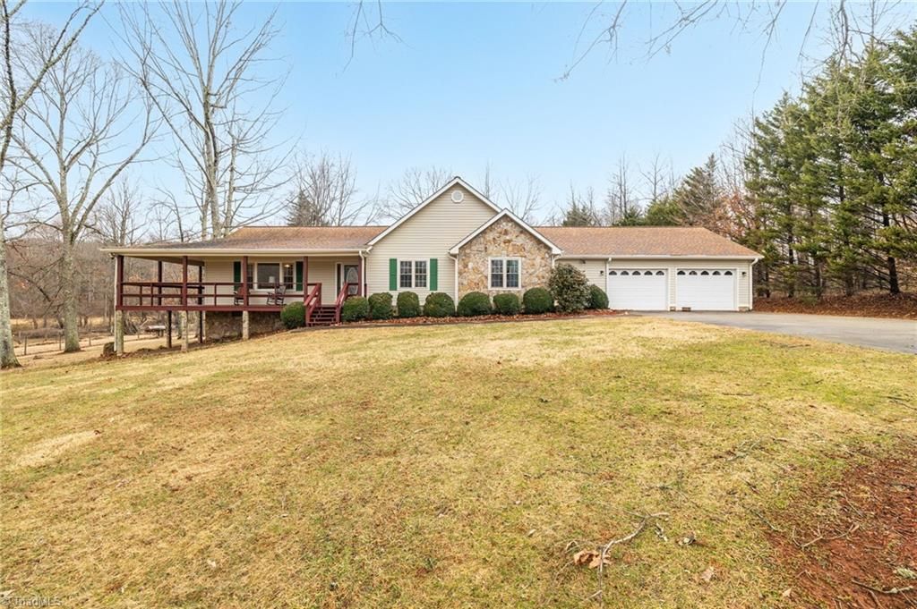 1259 Frank Joyce Road, Sandy Ridge, NC 27046