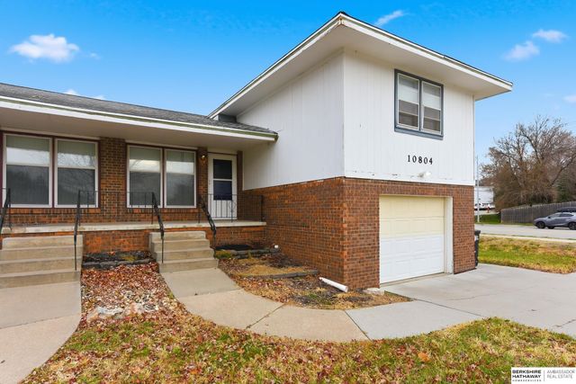 10804 Borman Avenue, Omaha, NE 68137