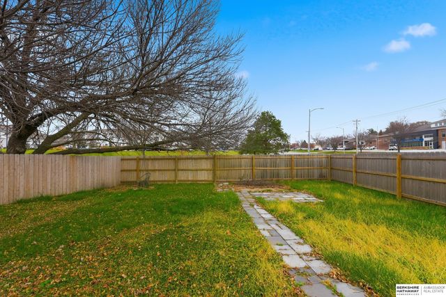 10804 Borman Avenue, Omaha, NE 68137