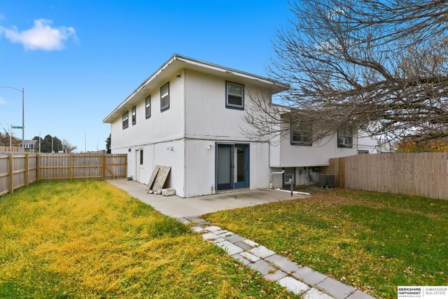 10804 Borman Avenue, Omaha, NE 68137