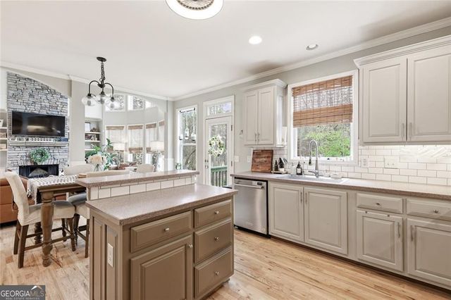 438 Melvin Drive, Jefferson, GA 30549