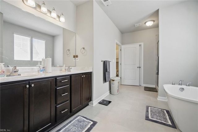 632 Shasta DR, Chesapeake, VA 23320