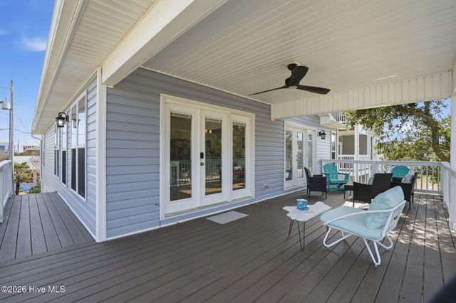 625 S Fourth Avenue, Kure Beach, NC 28449