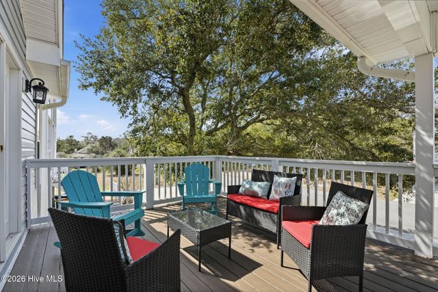 625 S Fourth Avenue, Kure Beach, NC 28449