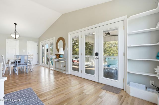 625 S Fourth Avenue, Kure Beach, NC 28449