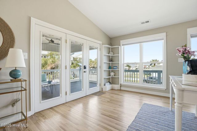 625 S Fourth Avenue, Kure Beach, NC 28449