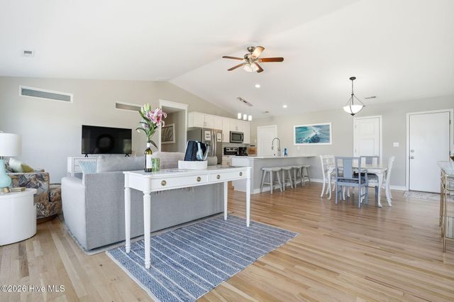 625 S Fourth Avenue, Kure Beach, NC 28449