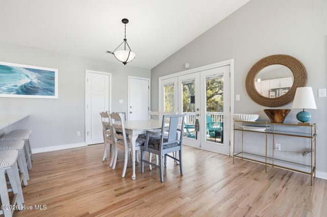 625 S Fourth Avenue, Kure Beach, NC 28449