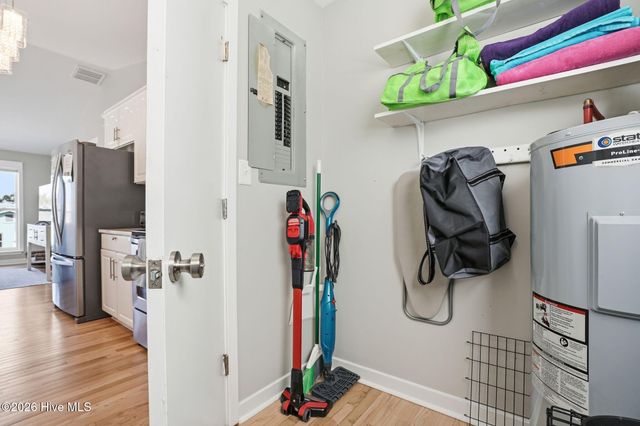 625 S Fourth Avenue, Kure Beach, NC 28449