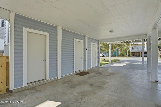 625 S Fourth Avenue, Kure Beach, NC 28449