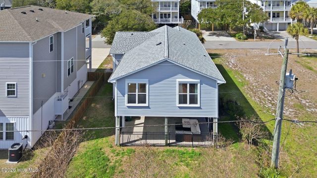 625 S Fourth Avenue, Kure Beach, NC 28449