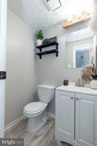 27 CLEARWATER, Baltimore, MD 21220