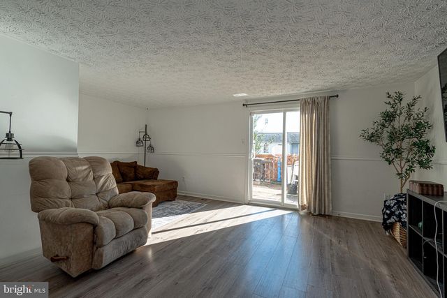 27 CLEARWATER, Baltimore, MD 21220