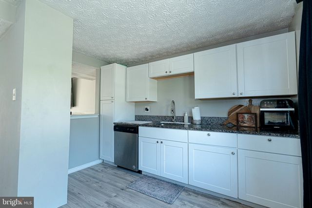 27 CLEARWATER, Baltimore, MD 21220
