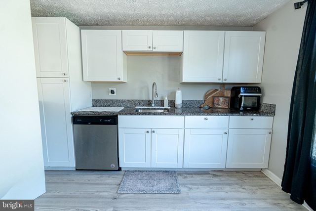 27 CLEARWATER, Baltimore, MD 21220