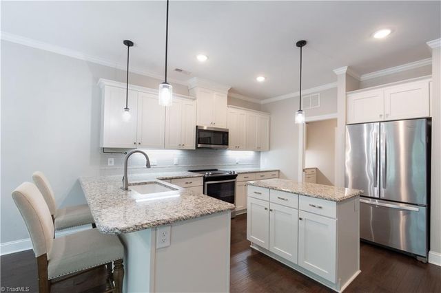 120 Park Place, King, NC 27021