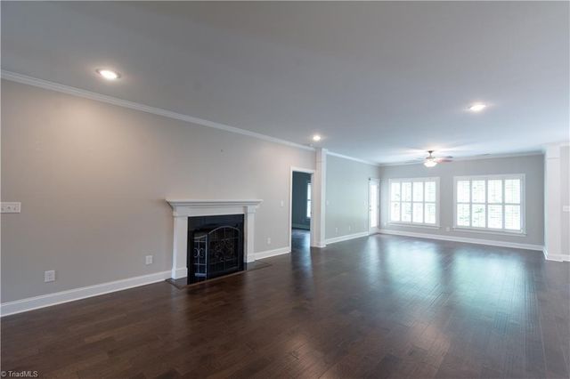 120 Park Place, King, NC 27021