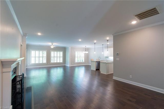 120 Park Place, King, NC 27021