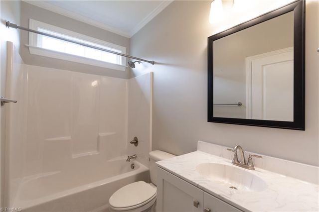 120 Park Place, King, NC 27021