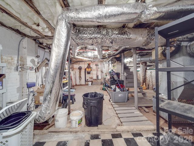 907 Edgewood Circle, Gastonia, NC 28052