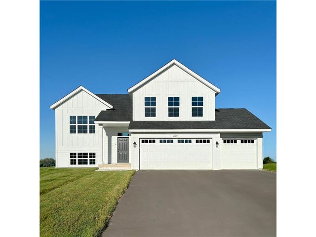 976 Willow Glen Ave, Somerset, WI 54025