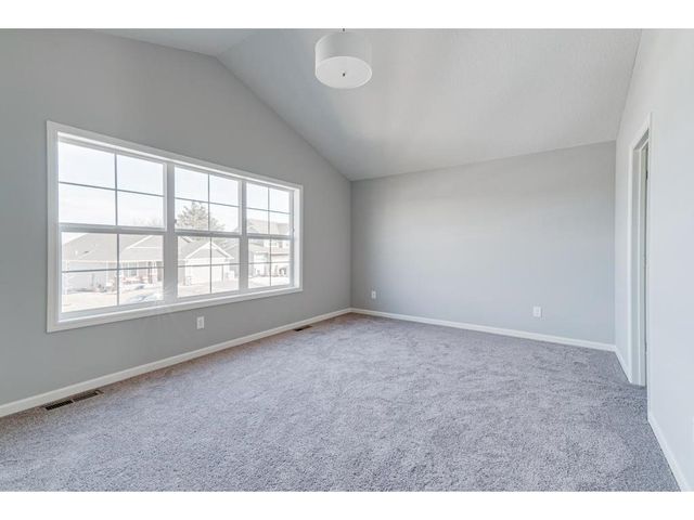 976 Willow Glen Ave, Somerset, WI 54025